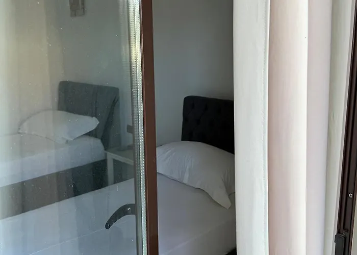 Villa Quiet Room, Close To Airport