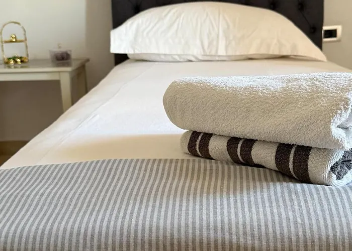 Quiet Room, Close To Airport *