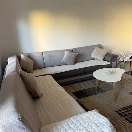 Вилла Quiet Room, Close To Airport