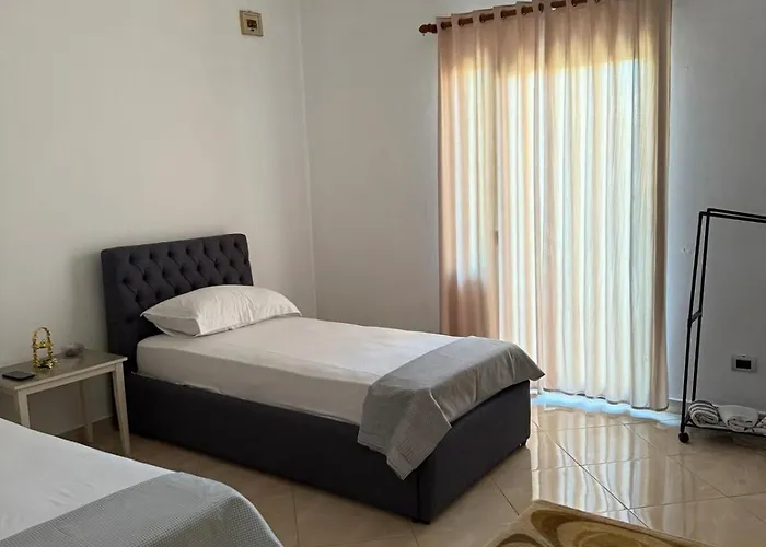 别墅 Quiet Room, Close To Airport *